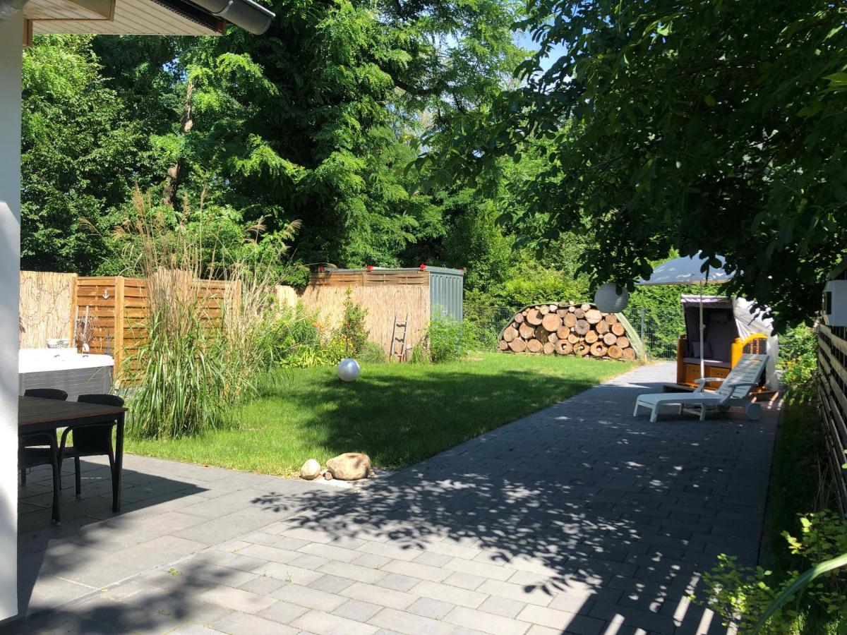 Gartenloft Mit Outdoor Whirlpool Und Garten Petershagen-Eggersdorf Extérieur photo